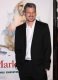 Lepsza wersja DiCaprio. W szkole najbardziej interesował go sport i dziewczyny. Później odkrył teatr. Na ekranie zadebiutował w serialu „Cudowne lata”. Eric Dane przez lata grał drugoplanowe role w marnych filmach. Mimo że jest rok starszy niż Leonardo DiCaprio, wygląda znacznie młodziej. Może to zasługa żony Erika? Leo wciąż prowadzi kawalerski tryb życia i wyraźnie przestaje mu to służyć.
