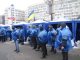 Janukowycz prowadzi, jego zwolennicy fetują 