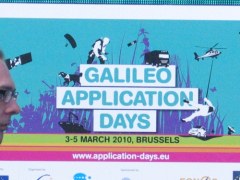 Z europejskiego systemu nawigacji sateliatrnej będą mogli korzystać niepełnosprawni, np. osoby poruszające się na wózku inwalidzkim. Galileo pomoże także w ratownictwie morskim.