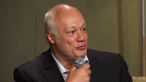 Jak "rodzą" się książki Schmitta?