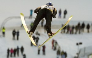 Czterech polskich skoczków wystartuje w konkursie w Lillehammer