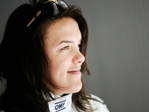 Natalia Kowalska udowadnia, że wyścigi samochodowe nie są już tylko męskim sportem &nbsp; /materiały prasowe