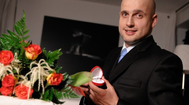 &nbsp; Doktor Rafał postanowi się oświdczyć /Agencja W. Impact