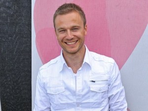 Wiem, że znajduję się teraz w sytuacji, o jakiej myśli większość aktorów - przyznaje aktor &nbsp; /Jacek Kurnikowski /AKPA