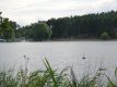 jezioro, po drugiej stronie kąpielisko Dzika Plaża