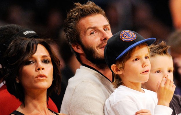 Victoria i David Beckham z synami, fot. Kevork Djansezian &nbsp; /Getty Images/Flash Press Media