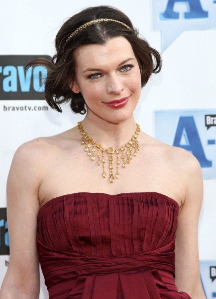 W stylu Milli Jovovich Aktorka, piosenkarka, modelka i projektantka mody - Milla Jovovich wypracowała własny, rozpoznawalny styl. Podoba wam się?