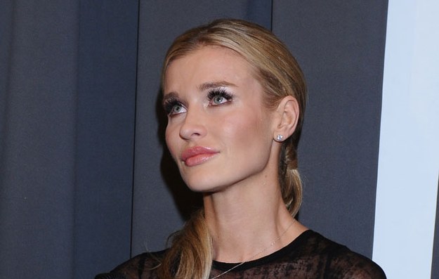 Joanna Krupa /Andras Szilagyi /MWMedia