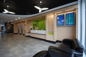 Recepcja hotelu B&B /materiały prasowe