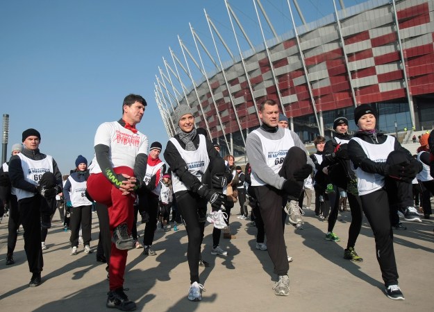 Szefowa Ministerstwa Sportu czestniczyła w biegu dookoła Stadionu Narodowego. Fot. Leszek Szymański &nbsp; /PAP