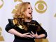 Bosonoga i odchudzona Adele triumfowała na Grammy