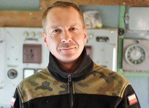 Oleg Mikulski stara się o uznanie stopnia oficerskiego. Zdjęcie wykonano aparatem Canon EOS 7D /Marcin Wójcik