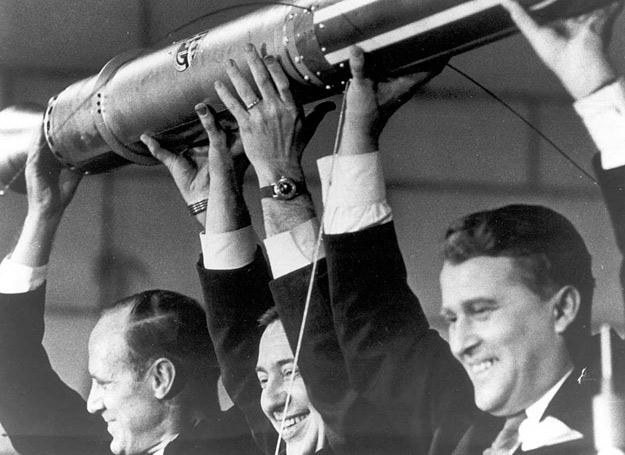 Najpierw pracowali dla hitlerowskich Niemiec, potem pomagali USA... /Polska Zbrojna