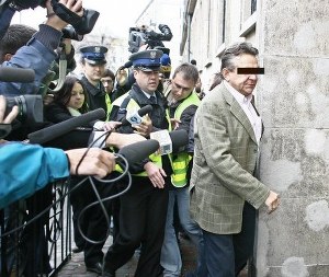 Janusz W. już w prokuraturze. Fot. Maciej Kulczyński. /Agencja SE/East News