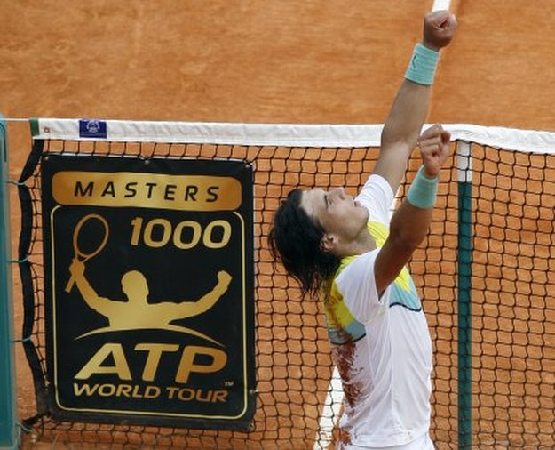 Rafael Nadal wraca, aby odzyskać prowadzenie w rankingu ATP. /AFP