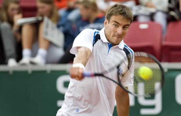 Tommy Robredo już zakończył swój udział w turnieju w Hamburgu. /AFP
