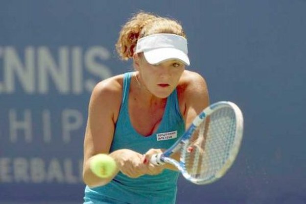 Agnieszka Radwańska jest w 1/8 turnieju w LA /AFP