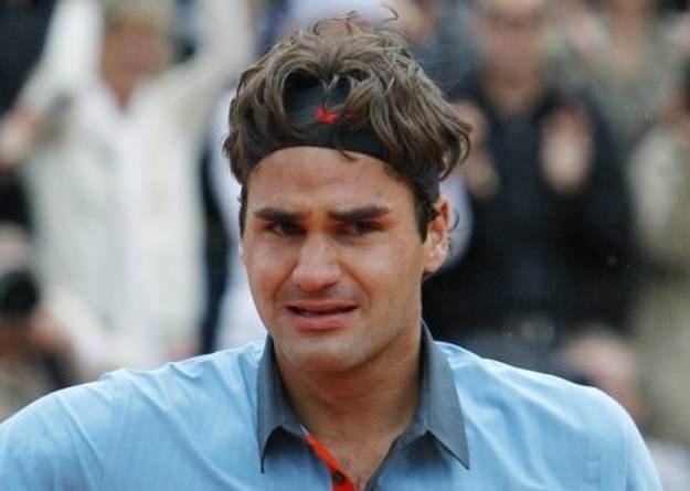 Roger Federer pokonał Hiszpana Davida Ferrera 3:6, 6:3, 6:4 /AFP