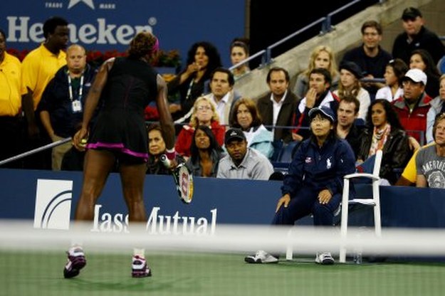 Serena Williams groziła sędzinie. /AFP