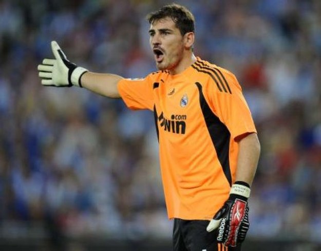 Real przegrał z Sevillą, ale Casillas pokazał światową klasę /AFP