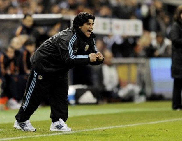 Diego Maradona - kontrowersyjna legenda futbolu /AFP