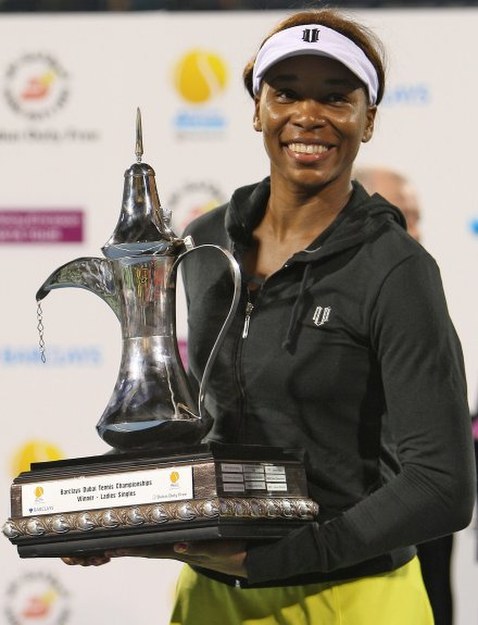 Venus Williams z trofeum /AFP