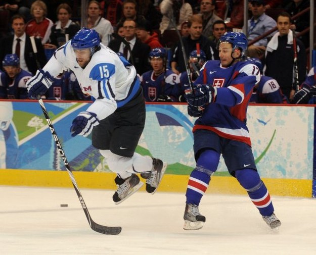 Z prawej Lubomir Visnovsky /AFP