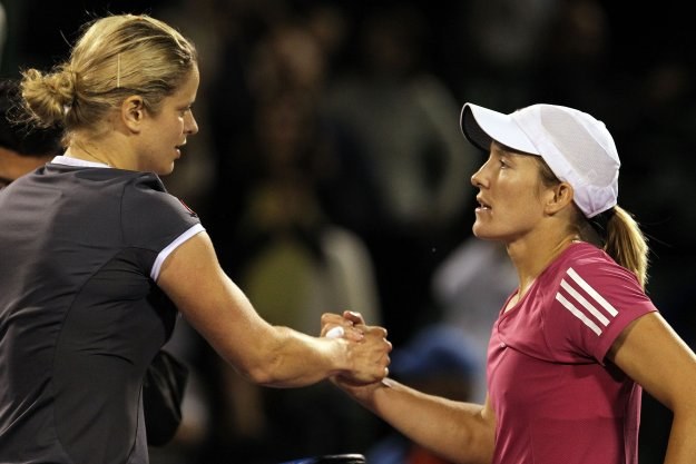 Kim Clijsters (z lewej) i Justine Henin /AFP