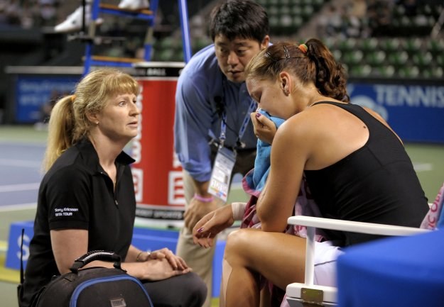 Agnieszka Radwańska poddała mecz z Caroline Wozniacki /AFP