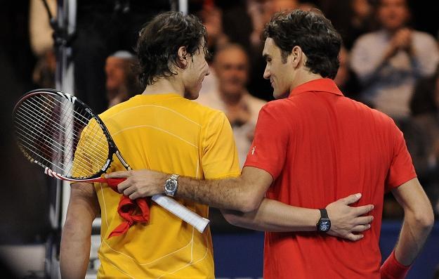 Rafael Nadal i Roger Federer (z prawej) /AFP
