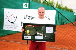 Marcin Kwiatkowski z nagrodą fair play              Fot.Tomasz Barański/SETPRESS /INTERIA.PL