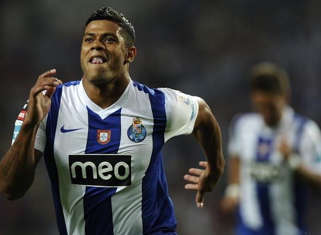 Zawodnik FC Porto Hulk może być bohaterem jednego z najgłośniejszych transferów w historii! /AFP