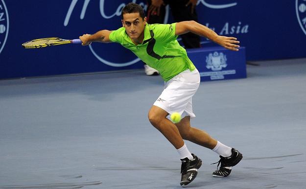 Nicolas Almagro niespodziewanie przegrał z Japończykiem Kei Nishikori /AFP