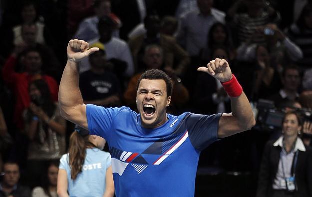 Tak cieszył się Jo-Wilfried Tsonga po zwycięstwie nad Rafaelem Nadalem /PAP/EPA