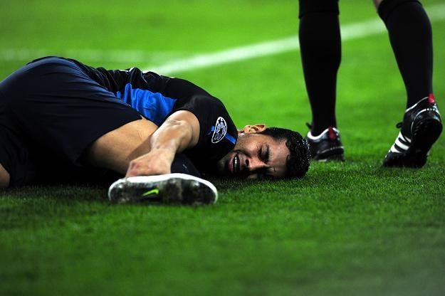Andre Santos nie zagra przez trzy miesiące. /AFP
