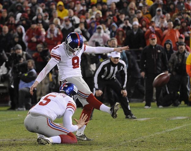 Lawrence Tynes zdobył decydujące punkty dla New York Giants /PAP/EPA