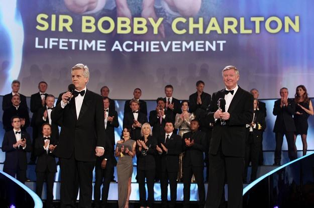 Sir Alex Ferguson odebrał nagrodę w imieniu Bobby'ego Charltona/fot. Ian Walton /Getty Images/Flash Press Media