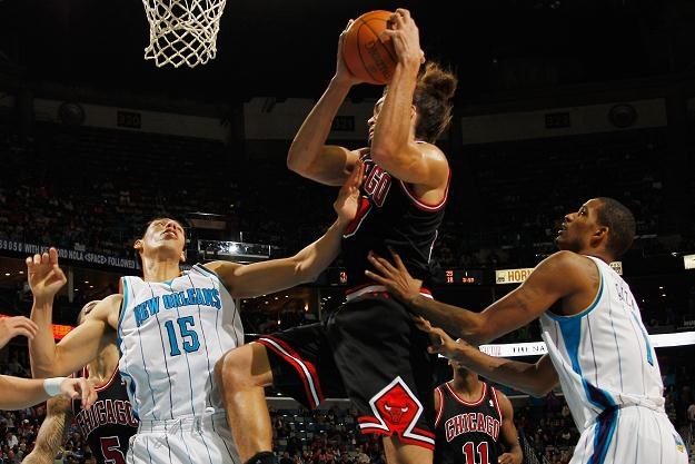 Joakim Noah zebrał 10 piłek dla Bulls /AFP