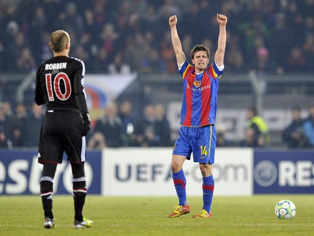 Valentin Stocker zapewnił FC Basel niespodziewane zwycięstwo nad Bayernem /PAP/EPA