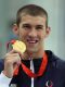 Amerykański pływak Michael Phelps zdobył swój pierwszy złoty medal na IO w Pekinie. Phelps wygrał wyścig na 400 m stylem zmiennym, ustanawiając rekord świata wynikiem - 4.03,84.