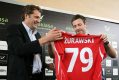Maciej Żurawski wraca do Wisły Kraków. Popularny "Żuraw" podpisał z krakowskim klubem roczny kontrakt z opcją przedłużenia Fot. Joanna Żmijewska