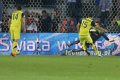 Jiri Kladrubsky pokonuje z rzutu karnego Krzysztofa Kotorowskiego