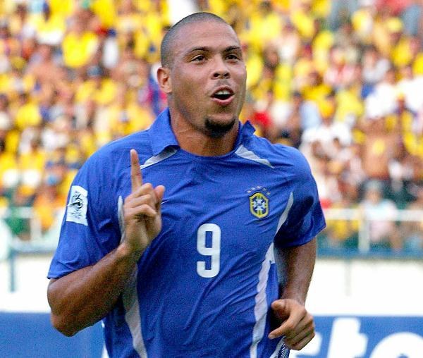 Ronaldo zakończył karierę Jeden z najlepszych piłkarzy w historii, 34-letni Ronaldo ogłosił zakończenie kariery. Brazylijczyk dwa razy zdobył mistrzostwo świata