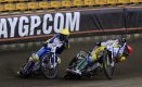 Australijczyk Chris Holder(czerwony) i Szwed Frederik Lindgren (żółty)