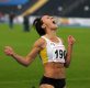 Monika Popowicz fetuje zwycięstwo w biegu na 100 m kobiet