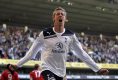 Angielski olbrzym Peter Crouch przeszedł z Tottenhamu do Stoke City.