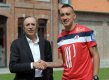 Ireneusz Jeleń (z prawej) podpisał roczny kontrakt z mistrzem Francji - Lille.