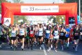Kenijczyk John Sammy Kibet i Ukrainka Swietłana Stanko zostali zwycięzcami 33. Maratonu Warszawskiego. W imprezie wystartowało 4157 osób Fot. Bartłomiej Zborowski