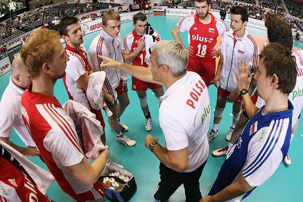Andrea Anastasi udziela wskazówek naszym zawodnikom.