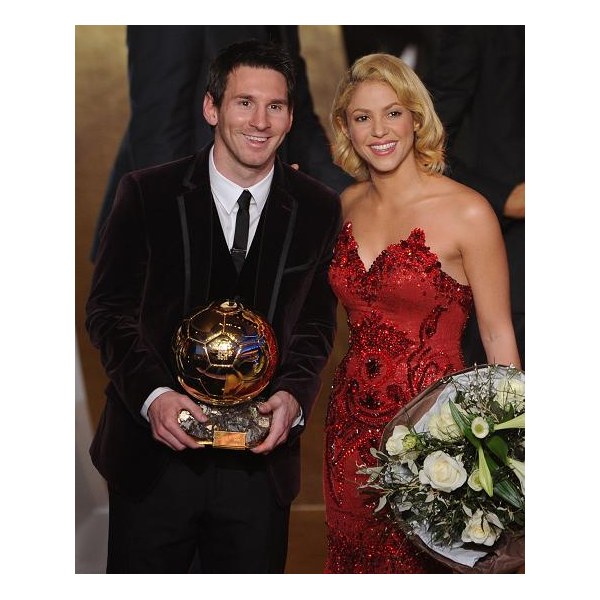 Złota Piłka 2011 dla Lionela Messiego Lionel Messi i Shakira.